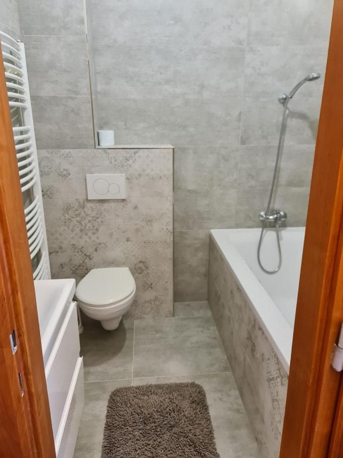 Hotel Koruna Rožnov pod Radhoštěm Eksteriør bilde