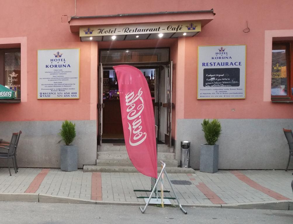 Hotel Koruna Rožnov pod Radhoštěm Eksteriør bilde
